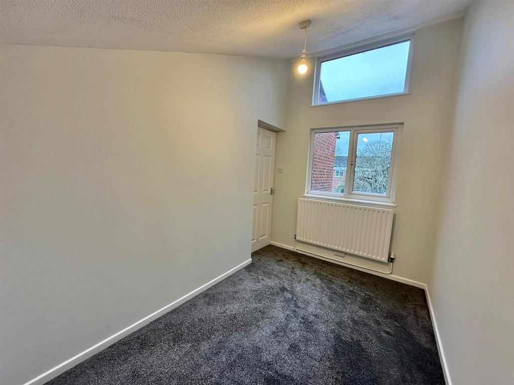 10 has room.jpg