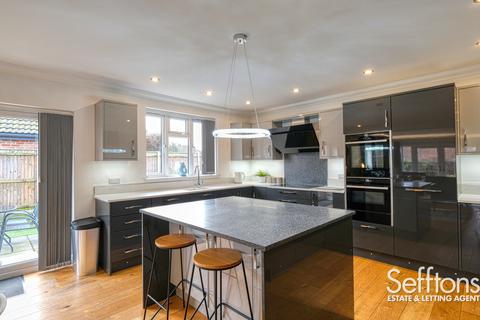 4 bedroom bungalow for sale, St. Williams Way, Norwich, Norfolk