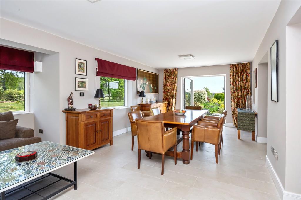 Family/Dining Room