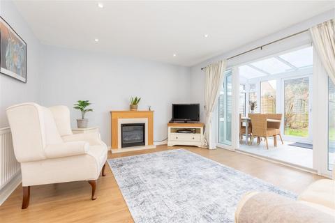 2 bedroom terraced house for sale, Astwick Road, Stotfold, SG5 4AT