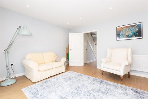 2 bedroom terraced house for sale, Astwick Road, Stotfold, SG5 4AT