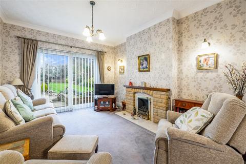 undefined, Rosebery Avenue, PE21