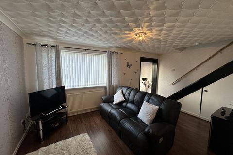 undefined, Ffordd Gwenllian, Llanfairpwll, Anglesey, LL61