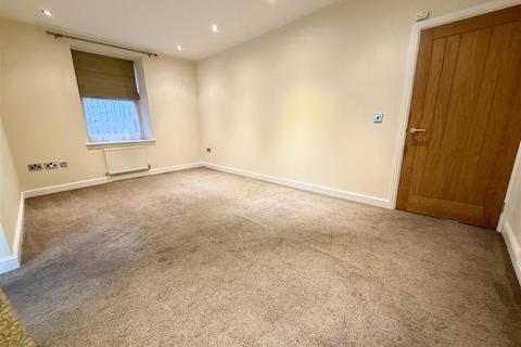 undefined, Ash Court, Kippax, Leeds