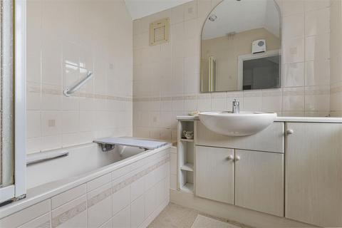 undefined, Abbotsbury Road, Hayes, Bromley, BR2