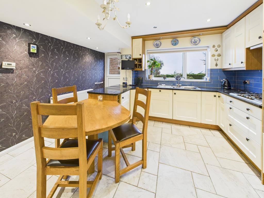 Cam04789 g0 pr0020 still012