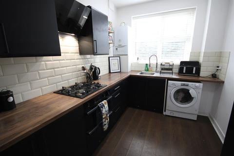 2 bedroom apartment for sale, Crosby, Liverpool L23