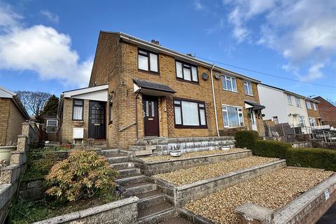 undefined, Bryn Yr Eglwys, Lampeter