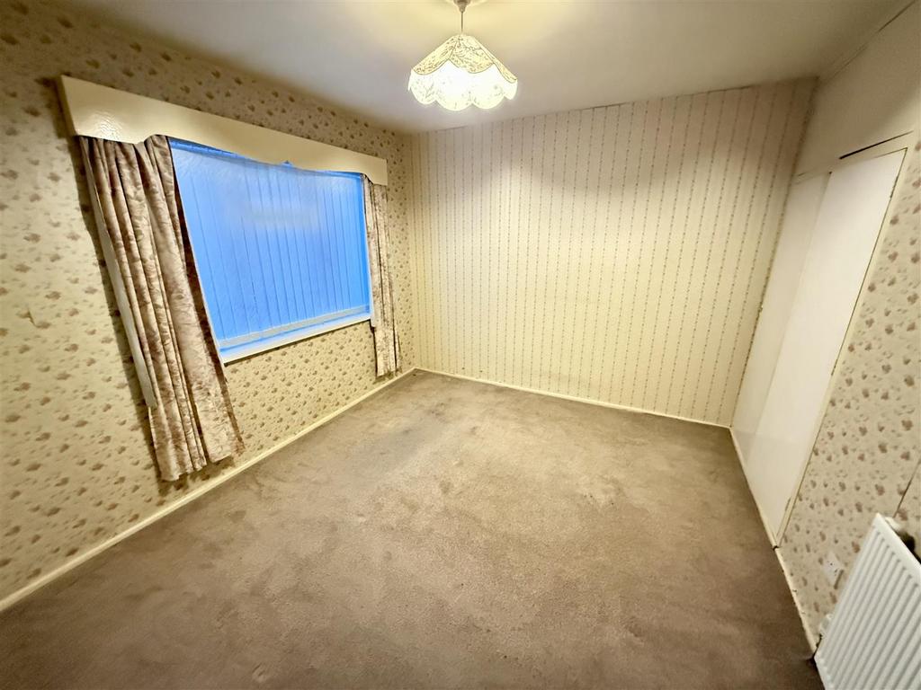 Rear bedroom 1