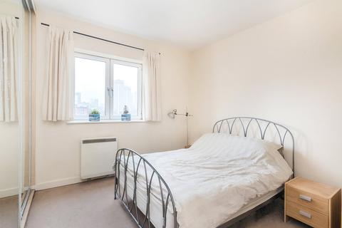 2 bedroom apartment to rent, Jetty Court, Old Bellgate Place, E14
