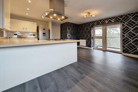 undefined, Southampton SO18