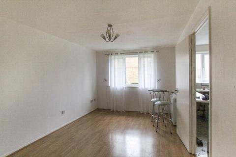 1 bedroom flat for sale, Clay Court, Walthamstow, E17