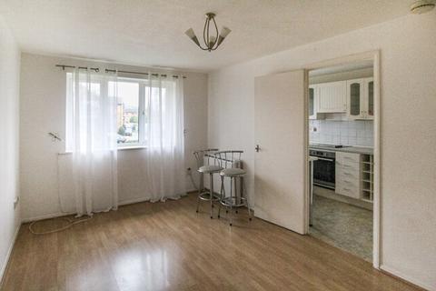 1 bedroom flat for sale, Clay Court, Walthamstow, E17