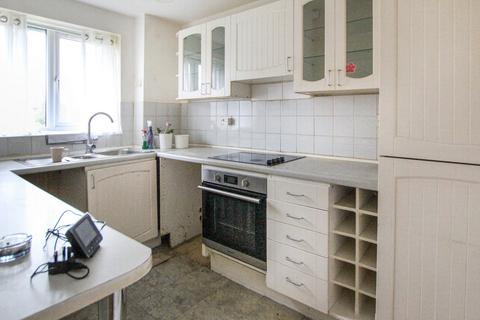 1 bedroom flat for sale, Clay Court, Walthamstow, E17