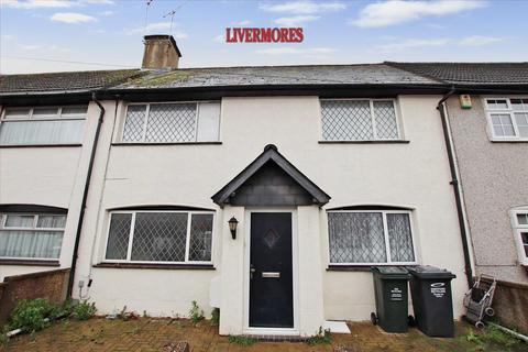 3 bedroom terraced house to rent, Knockhall Road, Greenhithe