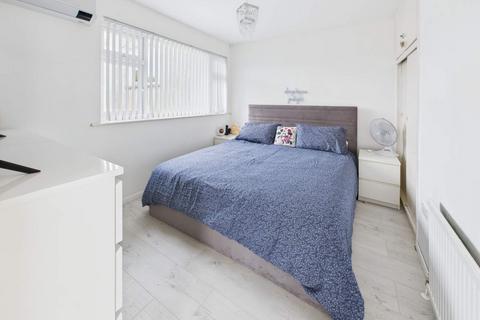 3 bedroom terraced house for sale, Pen-y-Graig, Rhiwbina, Cardiff, CF14
