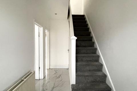 undefined, Fishponds, Bristol BS16