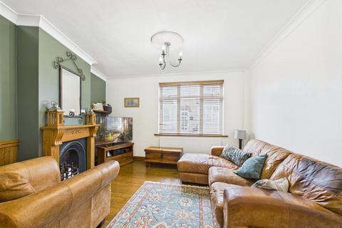 2 bedroom end of terrace house for sale, Albert Street, Aylesbury HP20