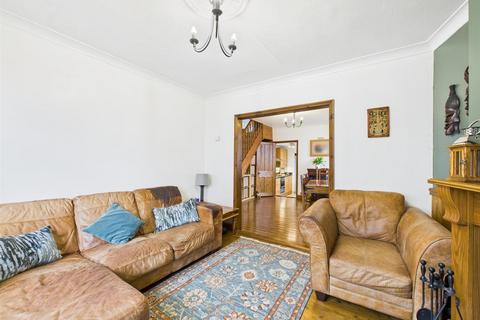 2 bedroom end of terrace house for sale, Albert Street, Aylesbury HP20
