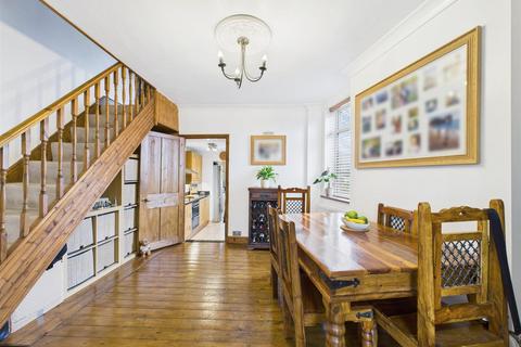 2 bedroom end of terrace house for sale, Albert Street, Aylesbury HP20