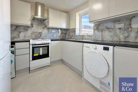 2 bedroom flat for sale, Old Park Mews, Hounslow TW5