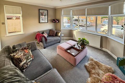 2 bedroom semi-detached house for sale, Quorn Drive, Lincoln LN6