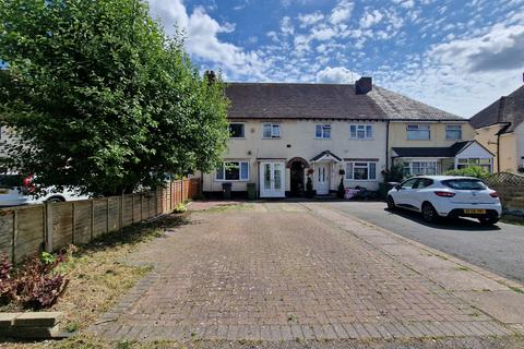 3 bedroom terraced house to rent, Victoria Road, Wolverhampton WV3