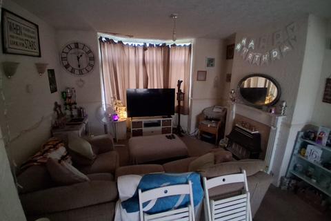 3 bedroom terraced house to rent, Saxon Road, Coventry CV2