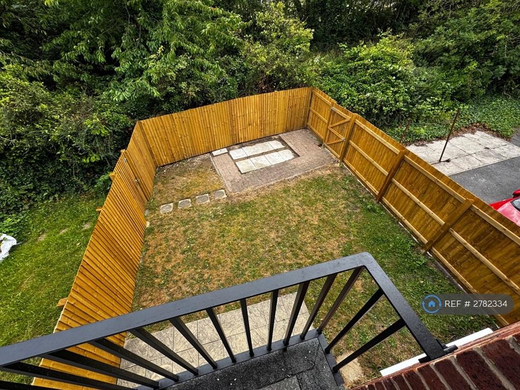 Shared Enclosed Garden