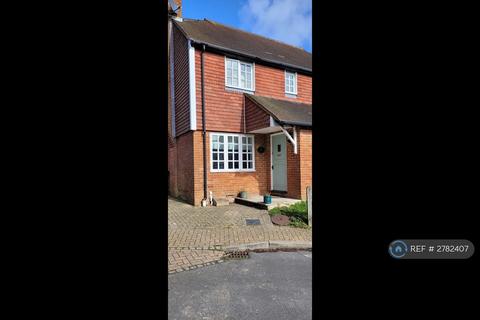 3 bedroom semi-detached house to rent, The Tollgate, Staplecross, TN32