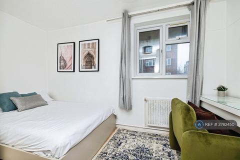 3 bedroom maisonette to rent, Manor Place, London, SE17