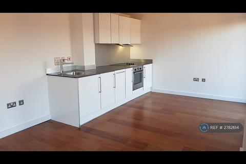1 bedroom flat to rent, High Street, Slough, SL1