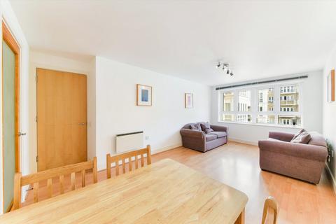 St Davids Square, Westferry Road, Nr Canary Wharf, London, E14
