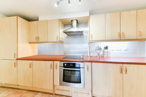 1 bedroom flat for sale, St Davids Square, Westferry Road, Nr Canary Wharf, London, E14