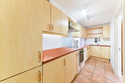 1 bedroom flat for sale, St Davids Square, Westferry Road, Nr Canary Wharf, London, E14