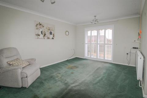 undefined, Honeysuckle Close, Nottingham