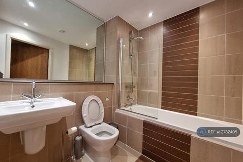 2 bedroom flat to rent, Masson Place, Manchester, M4