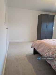 1 bedroom in a house share to rent, Hever Lane, Greenhithe, Dartford, DA9