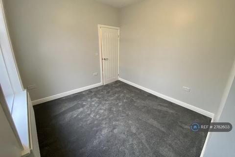 2 bedroom terraced house to rent, Wilson Road, Wyke, Bradford, BD12