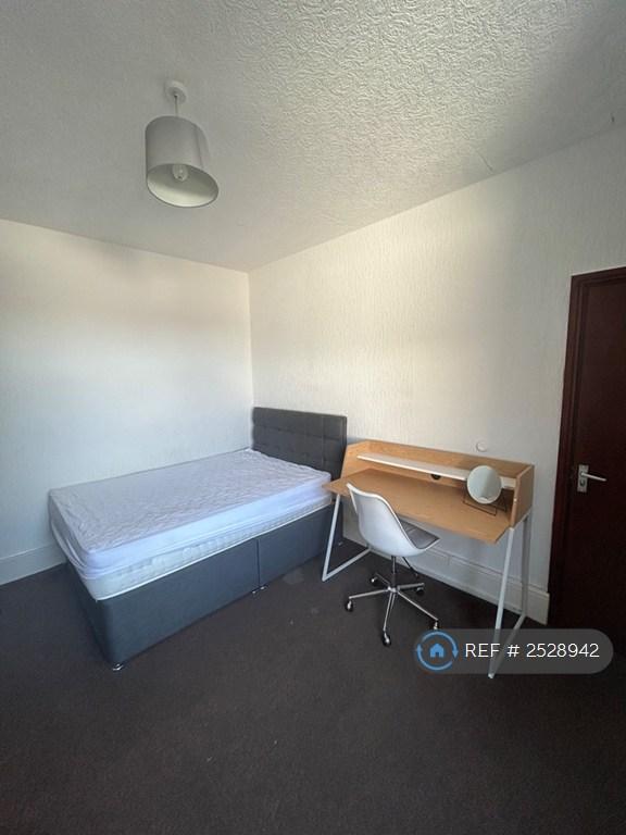 Room 4