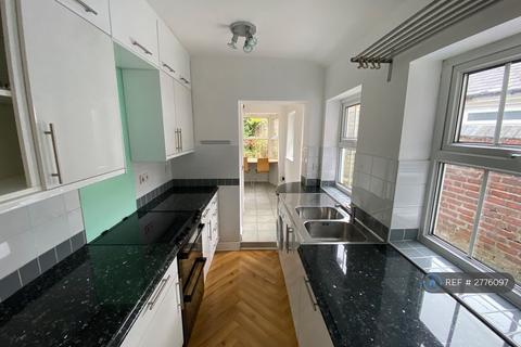 3 bedroom terraced house to rent, North Road, Harborne, Birmingham, B17