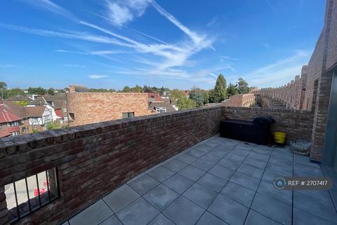 undefined, Edgewood Mews, London, N3