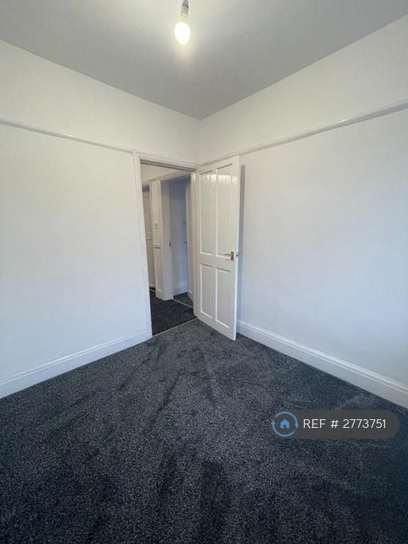 Single Bedroom 4