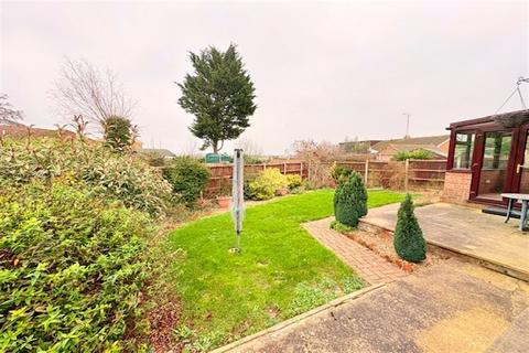 2 bedroom detached bungalow for sale, Fletcher Way, Acle, Norwich, NR13
