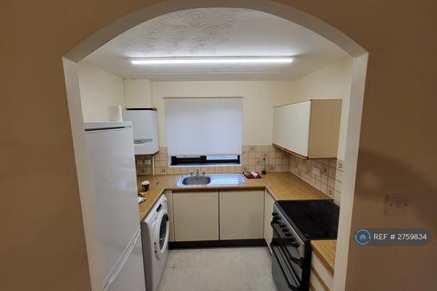 1 bedroom semi-detached house to rent, Haig Drive, Slough, SL1