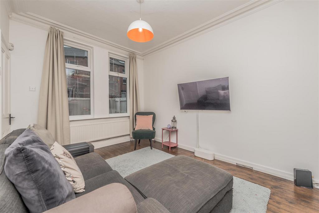Living Room: