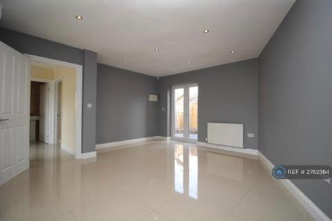 undefined, Fifth Avenue, Bristol, BS7