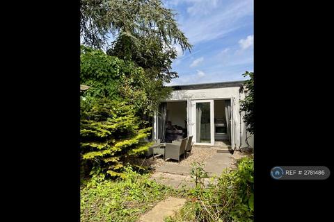 undefined, Hartley Road, London, E11