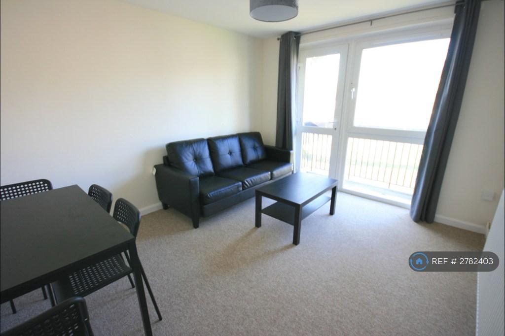 Lounge-Diner And Balcony