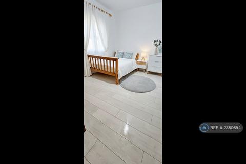 undefined, Reardon House, London, E1W